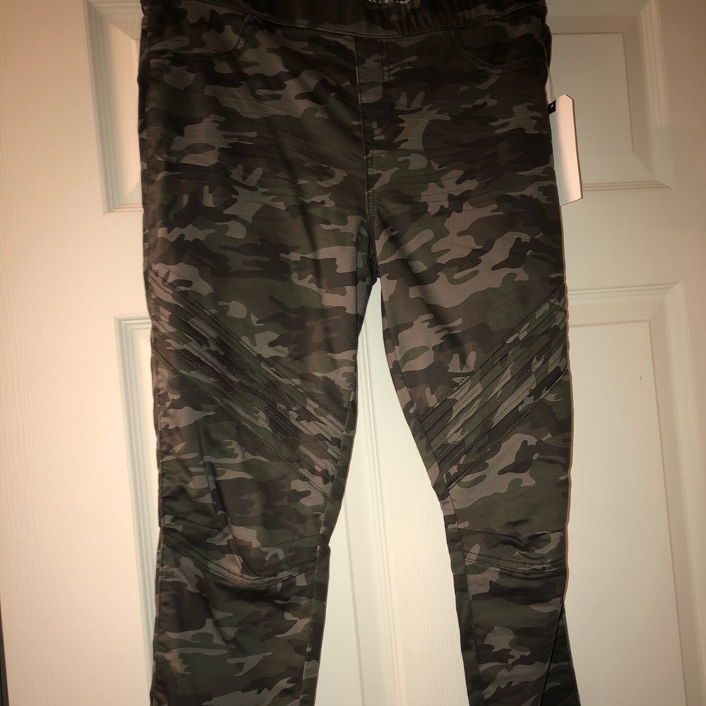 Camo Jeggings